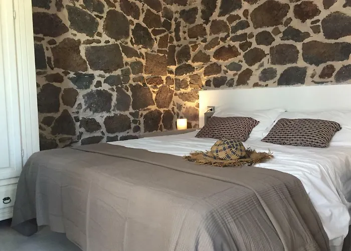 Sa Domo De Mannoi Su Catreathu Orosei