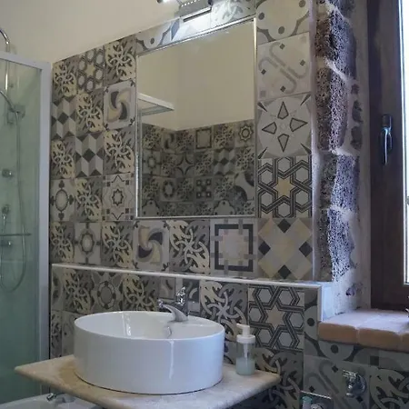 Sa Domo De Mannoi Su Catreathu بيت للعطل *