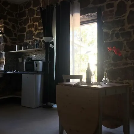 Sa Domo De Mannoi Su Catreathu