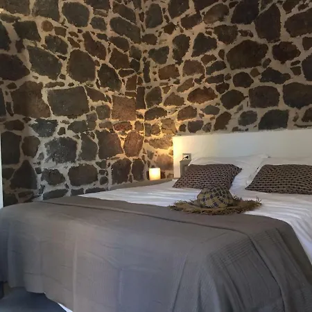 Sa Domo De Mannoi Su Catreathu