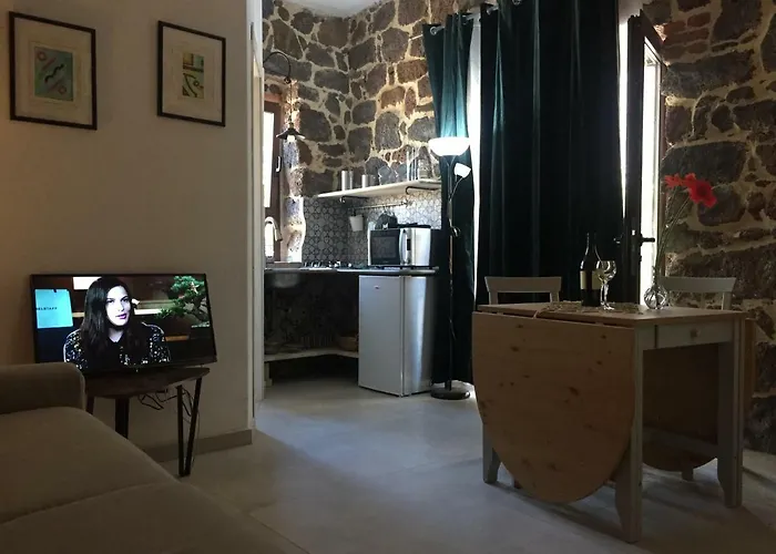 Sa Domo De Mannoi Su Catreathu Orosei